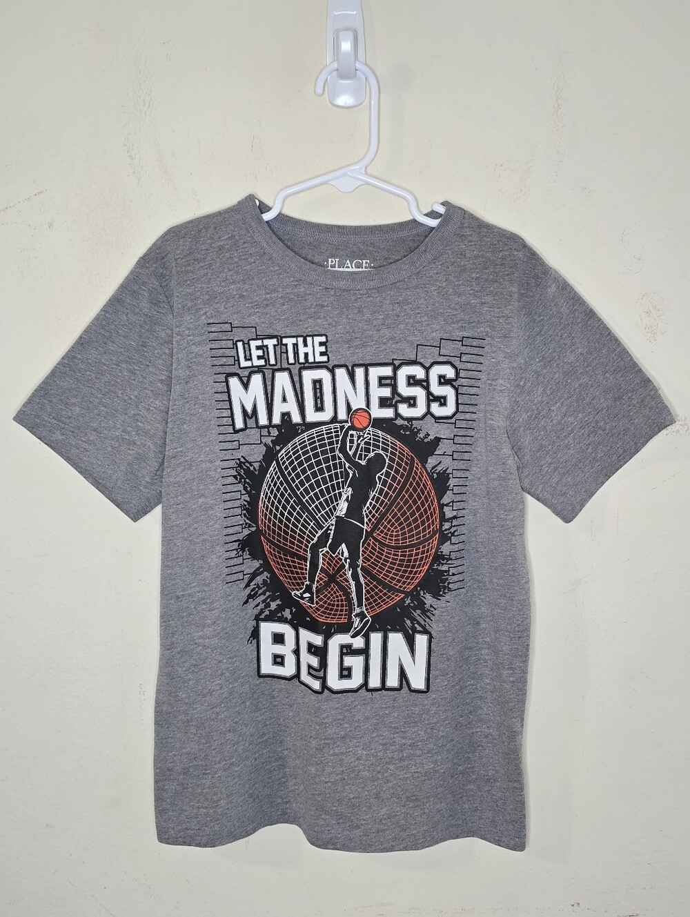 The Children's Place Boys T Shirt M 7/8 Gray Basketball Graphic Tee Orange Sport